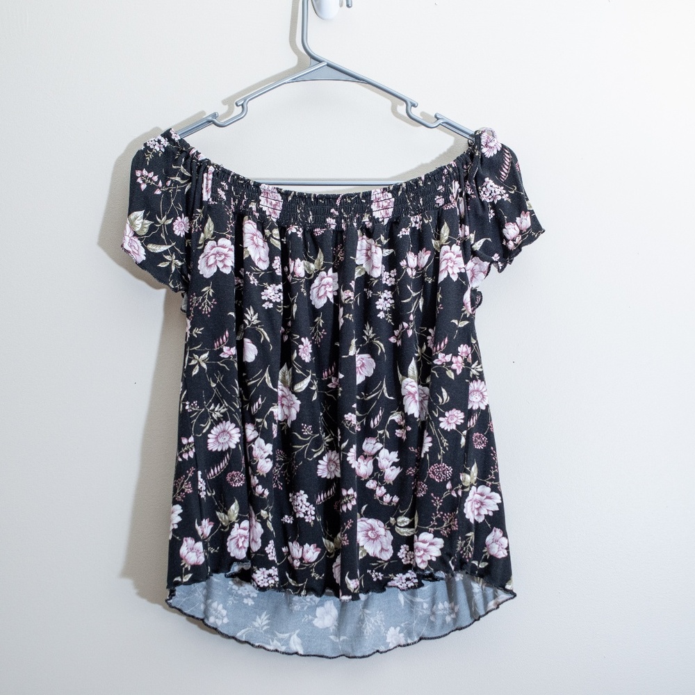Soft & Sexy Off the Shoulder Floral Top